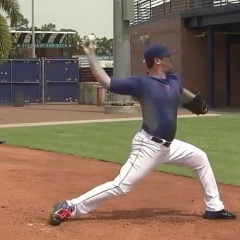 Matt Harvey's Pitching Mechanics - Frame 25